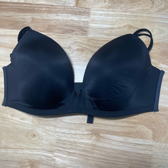 Victoria's Secret Other - Victoria's Secret padded no wire bra 36 D